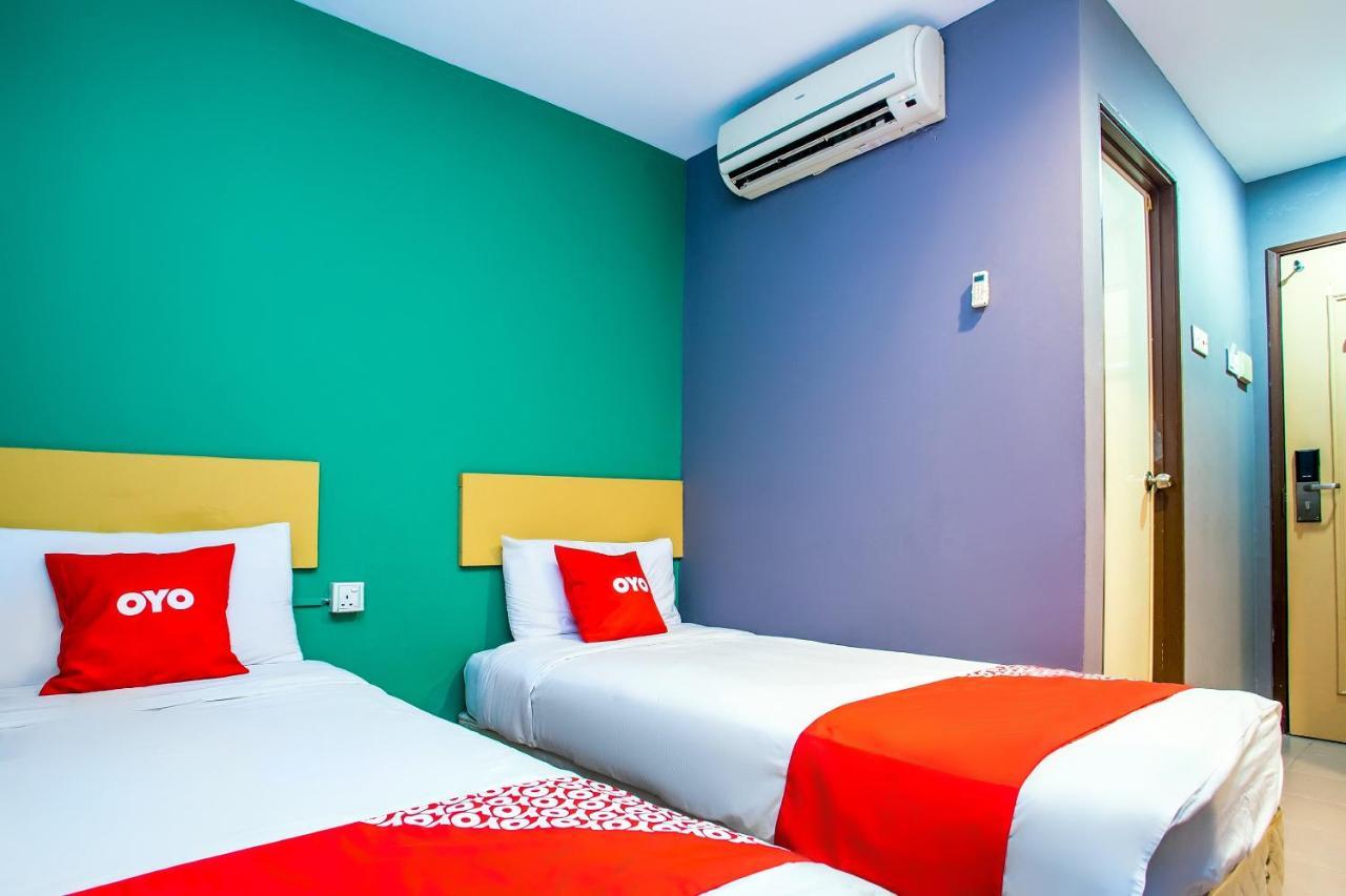 Oyo 89688 Alor Street Hotel Куала-Лумпур Экстерьер фото