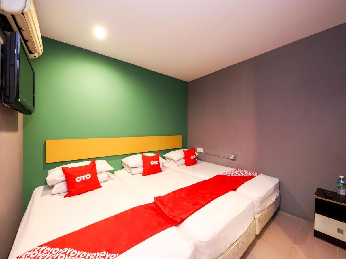 Oyo 89688 Alor Street Hotel Куала-Лумпур Экстерьер фото