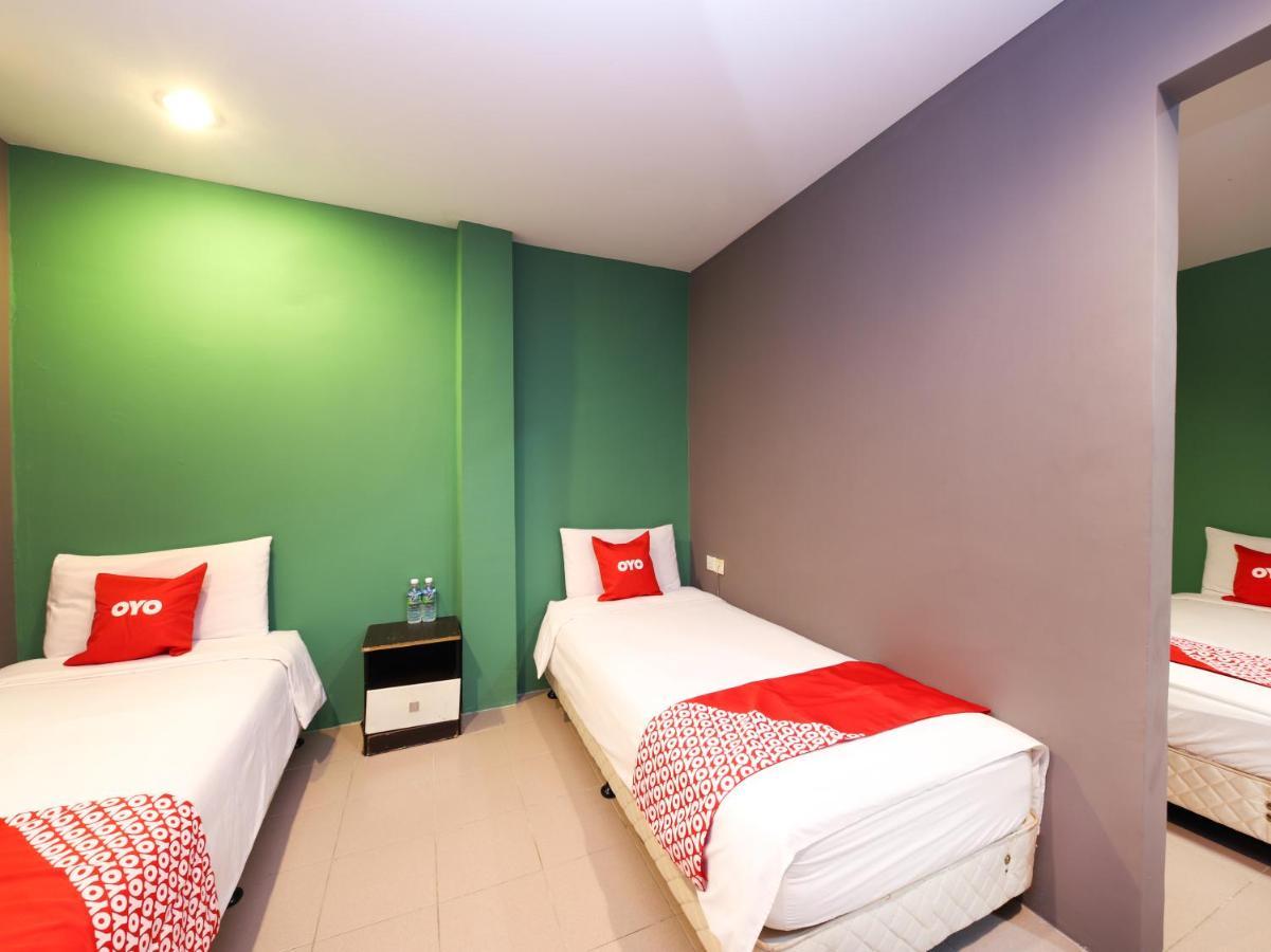 Oyo 89688 Alor Street Hotel Куала-Лумпур Экстерьер фото