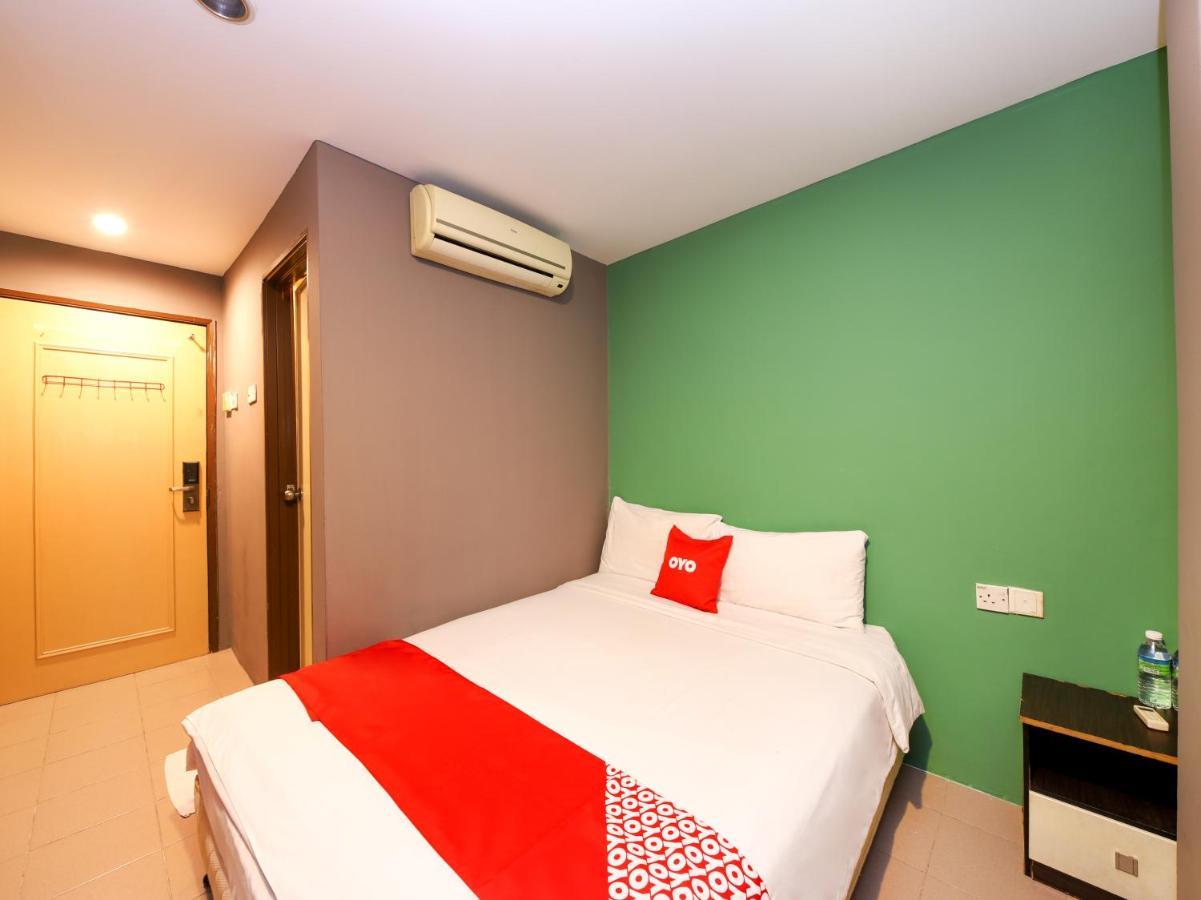 Oyo 89688 Alor Street Hotel Куала-Лумпур Экстерьер фото